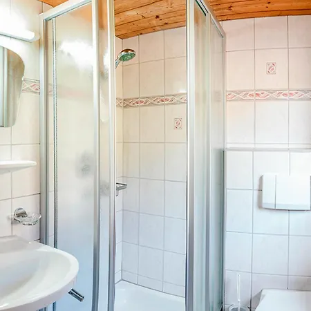 Bergers, 6 Pers Ζόλντεν